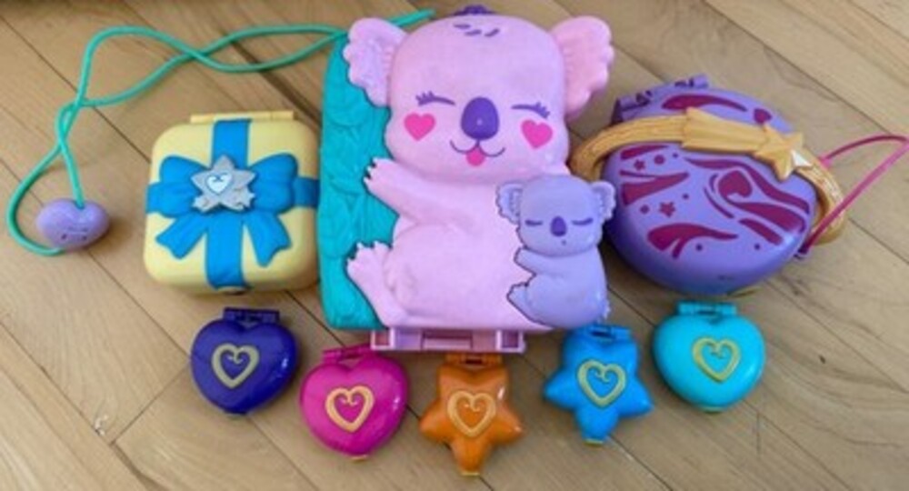 Lot of 8 Vintage Polly Pockets with 3 Mini Figures Dolls 2 Koala Accessories - Picture 3 of 3